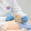 VIII FÓRUM DE CUIDADOS DE ENFERMAGEM AO PACIENTE PEDIÁTRICO COM LESÕES DE PELE - A PRÁTICA DA EQUIPE MULTIPROFISSIONAL NO MANEJO DE ESTOMAS INTESTINAIS