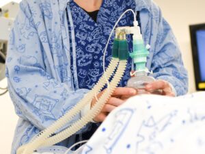 Anestesia em Pequenos Corações: Da Rotina às Emergências